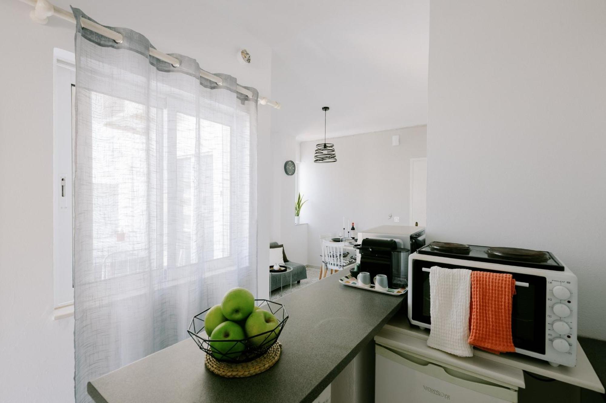 Apartment Stadium
